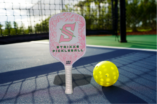 STRIXXE WOMANS PICKLEBALL PADDLE